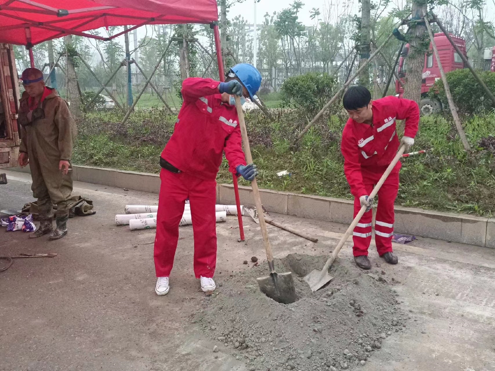 海盐管道疏通哪家好】及时进行市政管道清淤